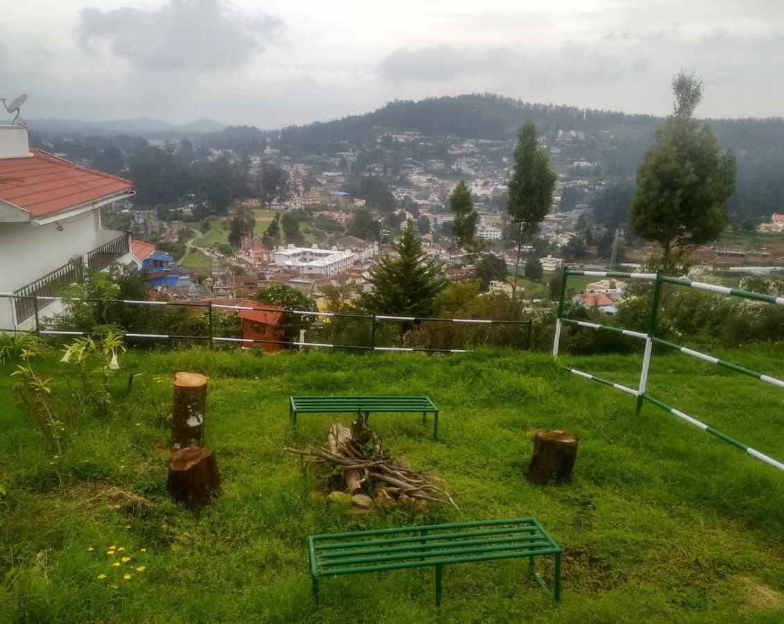 Berry Hills Resort Ooty Exterior foto