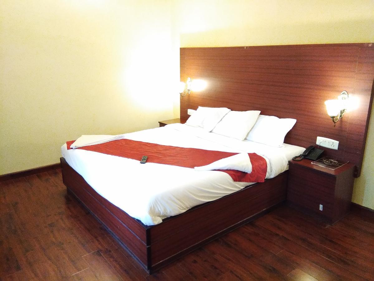 Berry Hills Resort Ooty Exterior foto