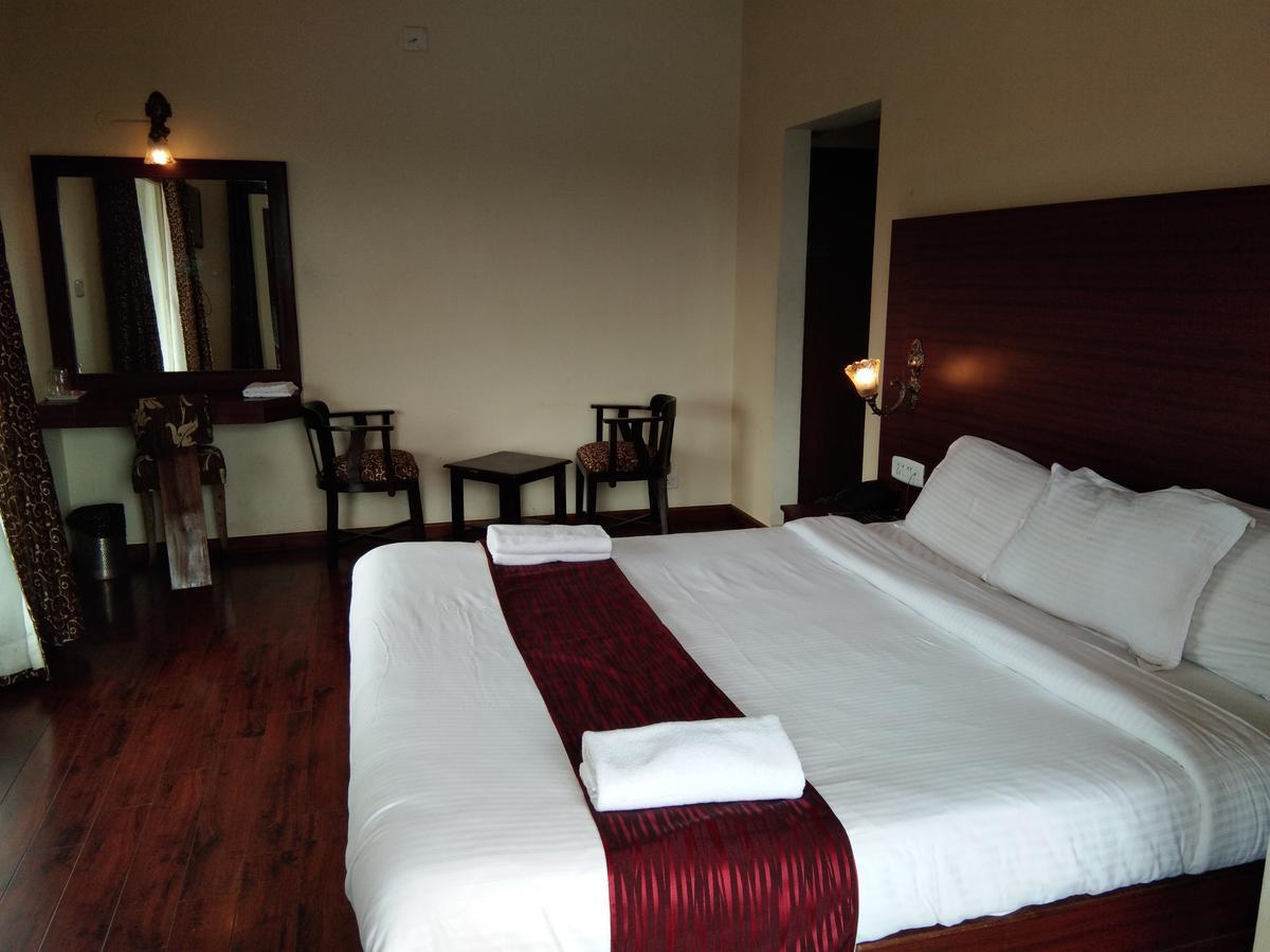 Berry Hills Resort Ooty Exterior foto